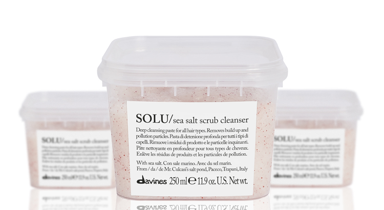 SOLU/ скраб с морской солью от Davines