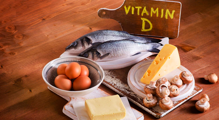 Печень трески, сливочное масло и жирные сорта рыбы содержат витамин D