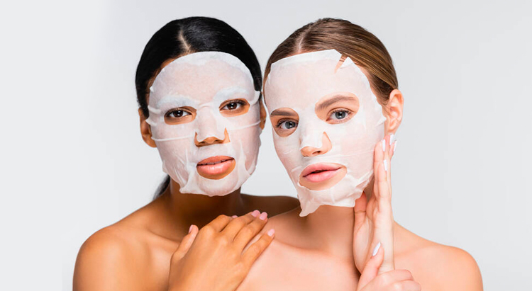 Тканевая маска для лица: изучаем состав