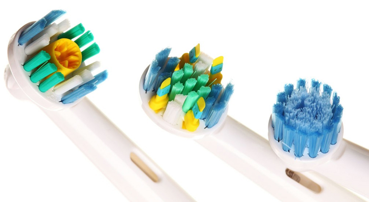 Зубная щетка: как правильно выбрать?