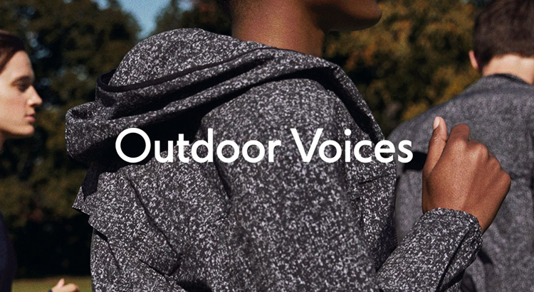 Спортивные шорты Outdoor Voices презентовала модель с целлюлитом