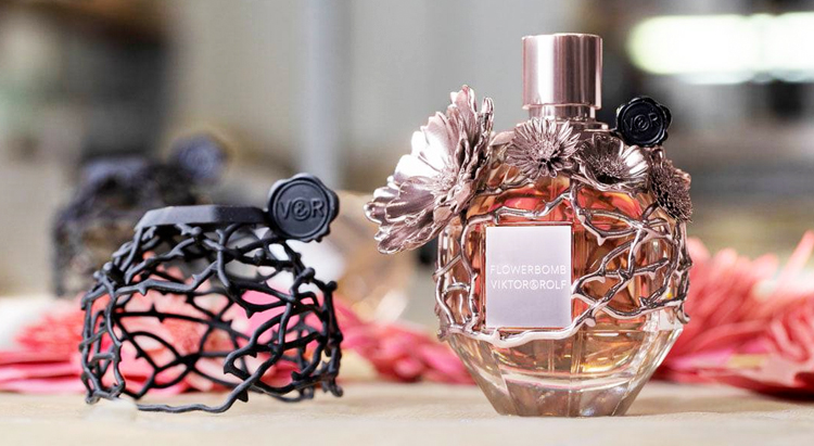 Viktor & Rolf Flowerbomb Haute Couture Edition 2021