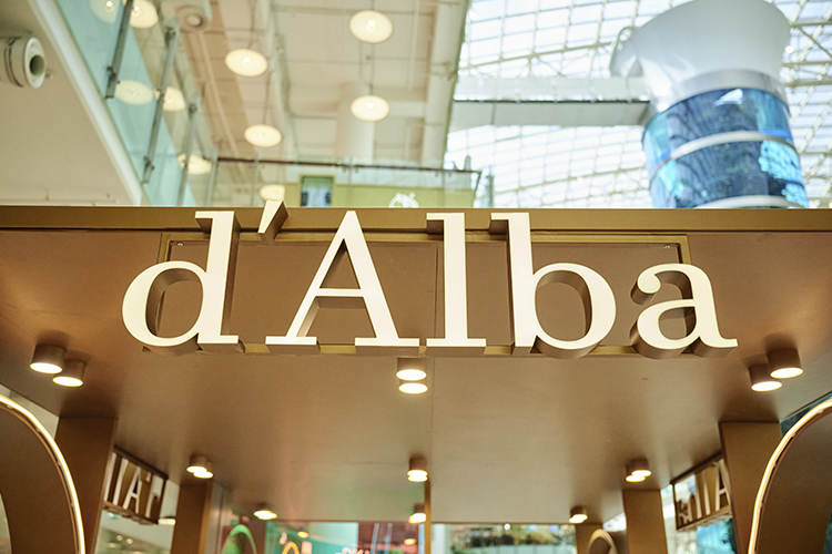 Открытие pop-up store d’Alba в ТРЦ Авиапарк