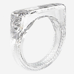 Уникальный бриллиант в форме кольца выставили на престижном аукционе