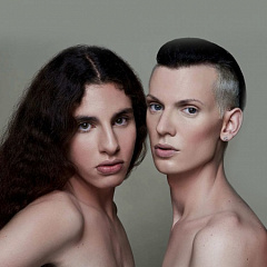 Что-то среднее: в Британии появился косметический бренд для трансгендеров