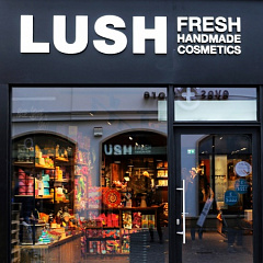 Lush закрывает свои магазины в поддержку глобальной климатической забастовки